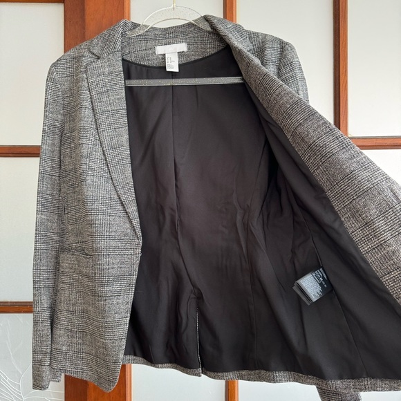 H&M BRAND NEW BLAZER, never worn, gray, office corporate, everyday, pockets - Picture 3 of 12